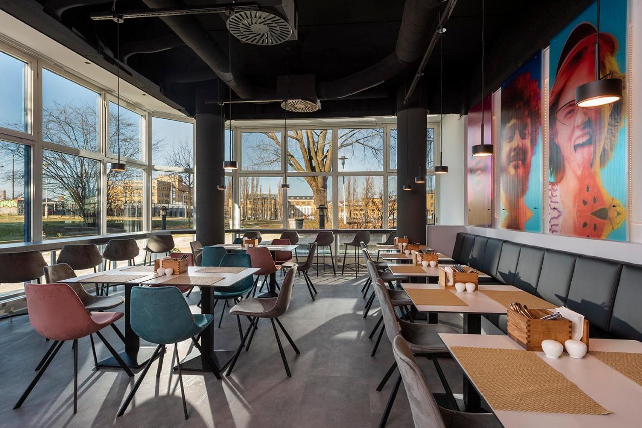 Ibis Styles Berlin Treptow Hotel Ngoại thất bức ảnh