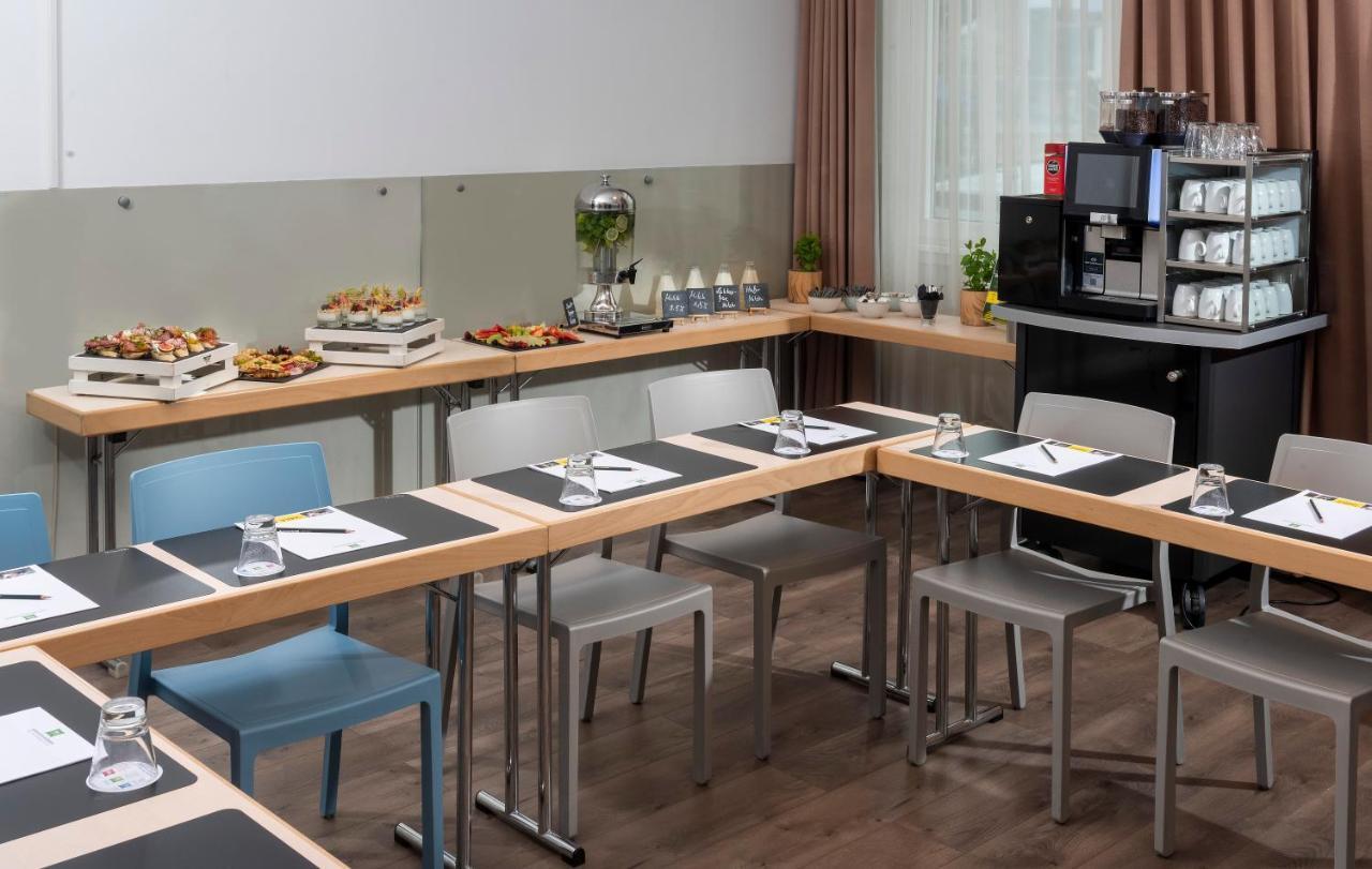 Ibis Styles Berlin Treptow Hotel Ngoại thất bức ảnh